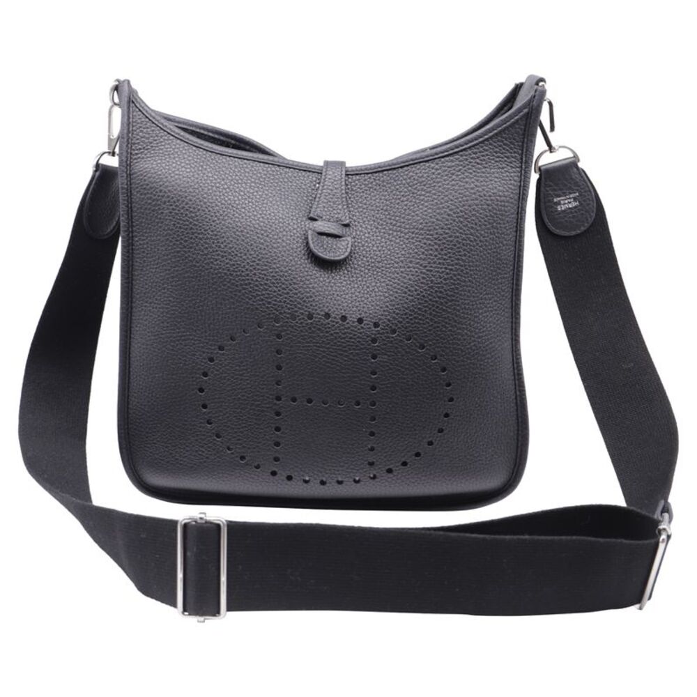 Hermès Evelyne III Crossbody Bag in Black Clemence Leather